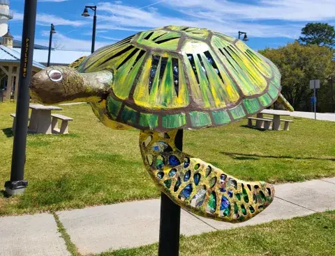 Sea turtle sculpture